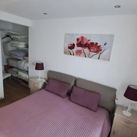 Bruce's Family Apartment *